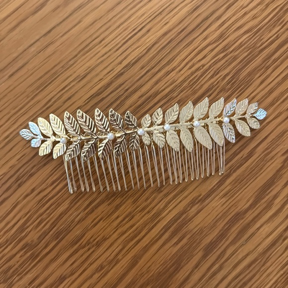 Hair comb for updos. - Picture 1 of 1
